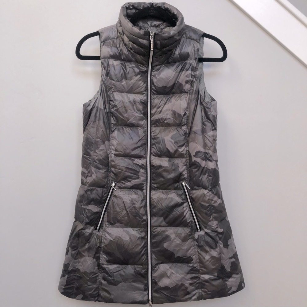 Down vest. Beautiful light color camo.